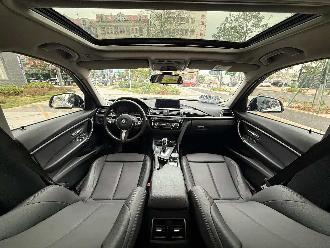 BMW 3 Series 2019 320Li M Sport Package фото 6