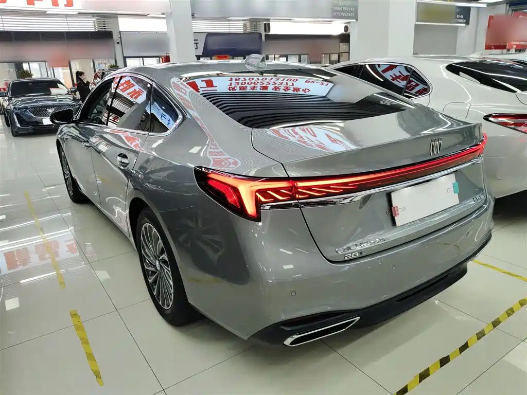 Buick LaCrosse 2023 28T Premium Edition фото 23