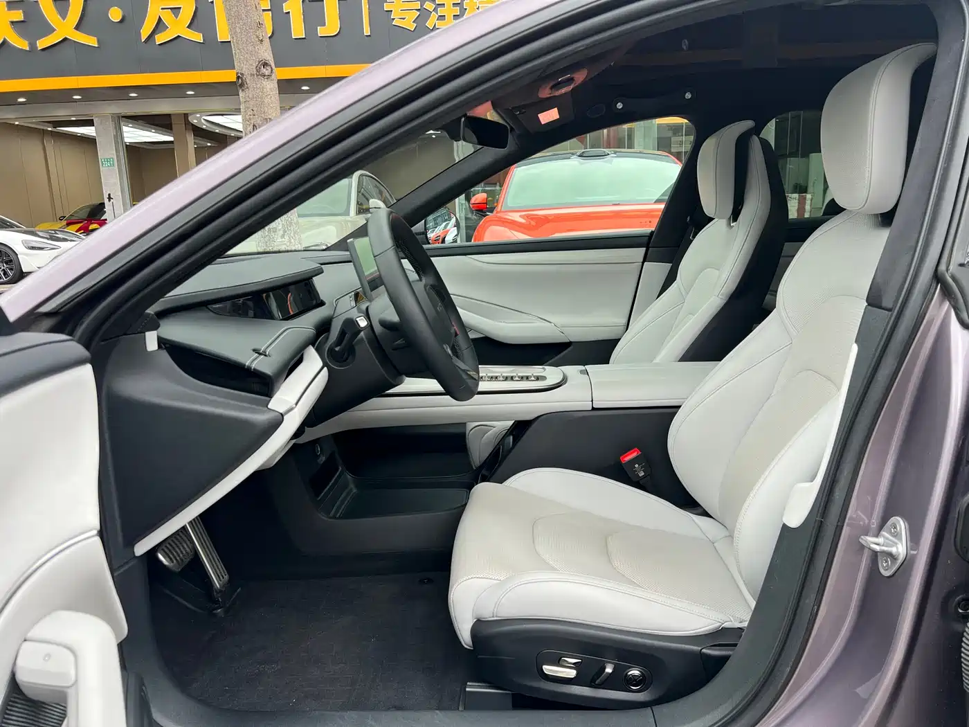 Xiaomi Auto Xiaomi SU7 2024 AWD Extended Range Advanced Smart Driving Max Edition фото 7