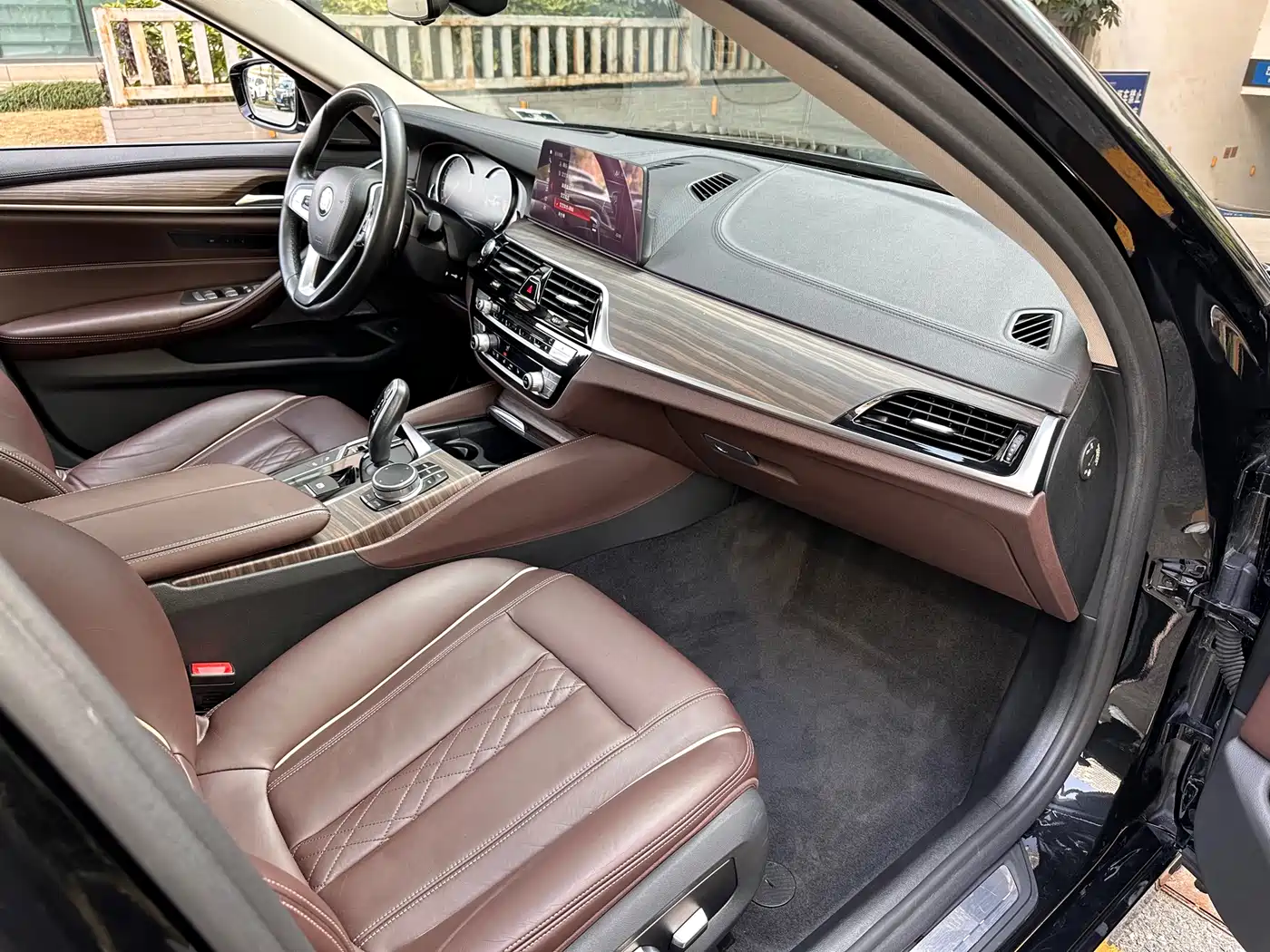 BMW 5 Series 2018 Facelift 530Li Exclusive Luxury Package фото 20