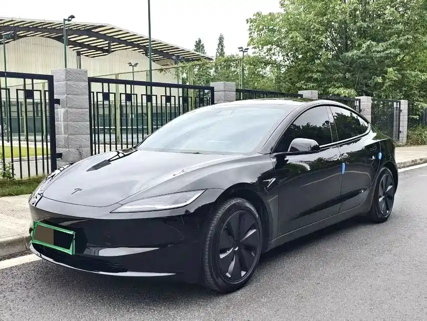 Tesla Model 3 2023 Rear-Wheel Drive