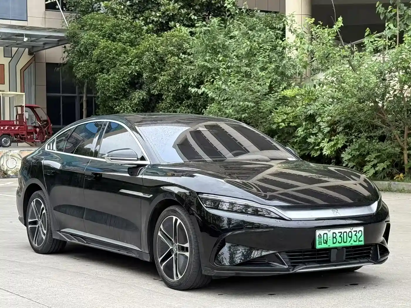 BYD Han 2023 EV Champion Edition 605KM FWD Premium фото 3