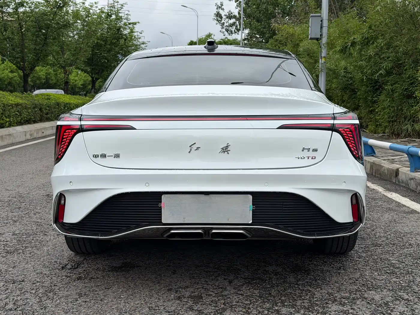 Hongqi H6 2023 2.0T Elegance Edition фото 27