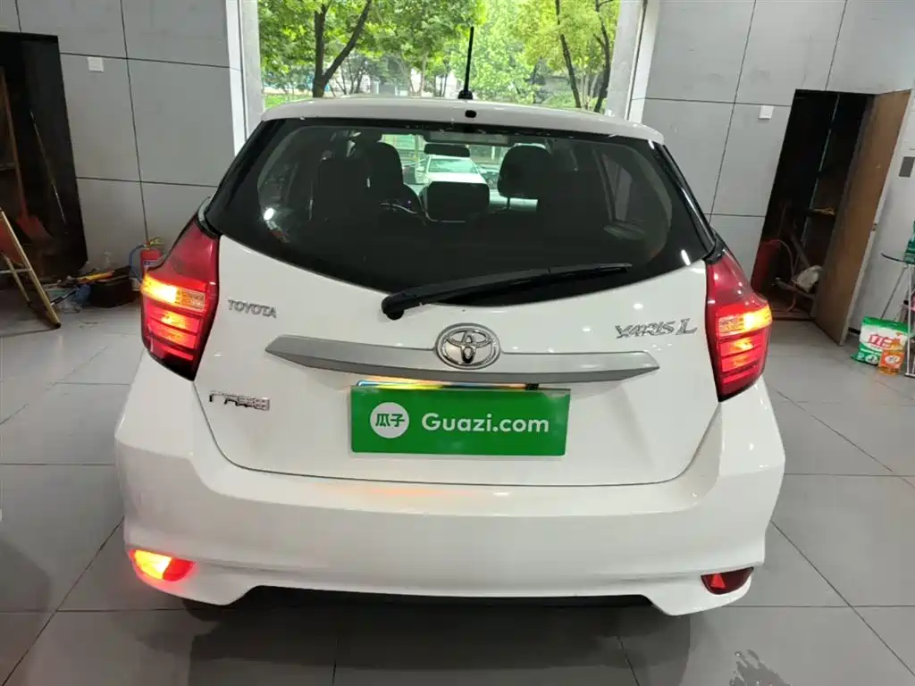 Toyota YARiS L Zhi Xuan 2016 Facelift 1.5E CVT Charming Edition фото 6