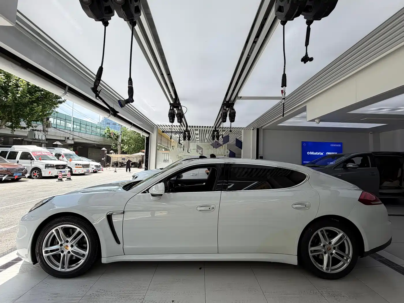 Porsche Panamera 2016 Panamera Executive Edition 3.0T фото 8