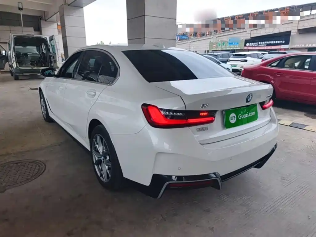 BMW i3 2025 2025 eDrive 35 L
