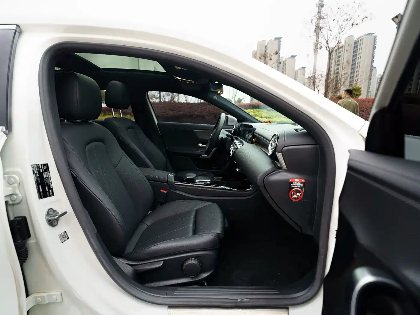 Mercedes-Benz A-Class 2020 Facelift A 180 L Sport Sedan фото 8