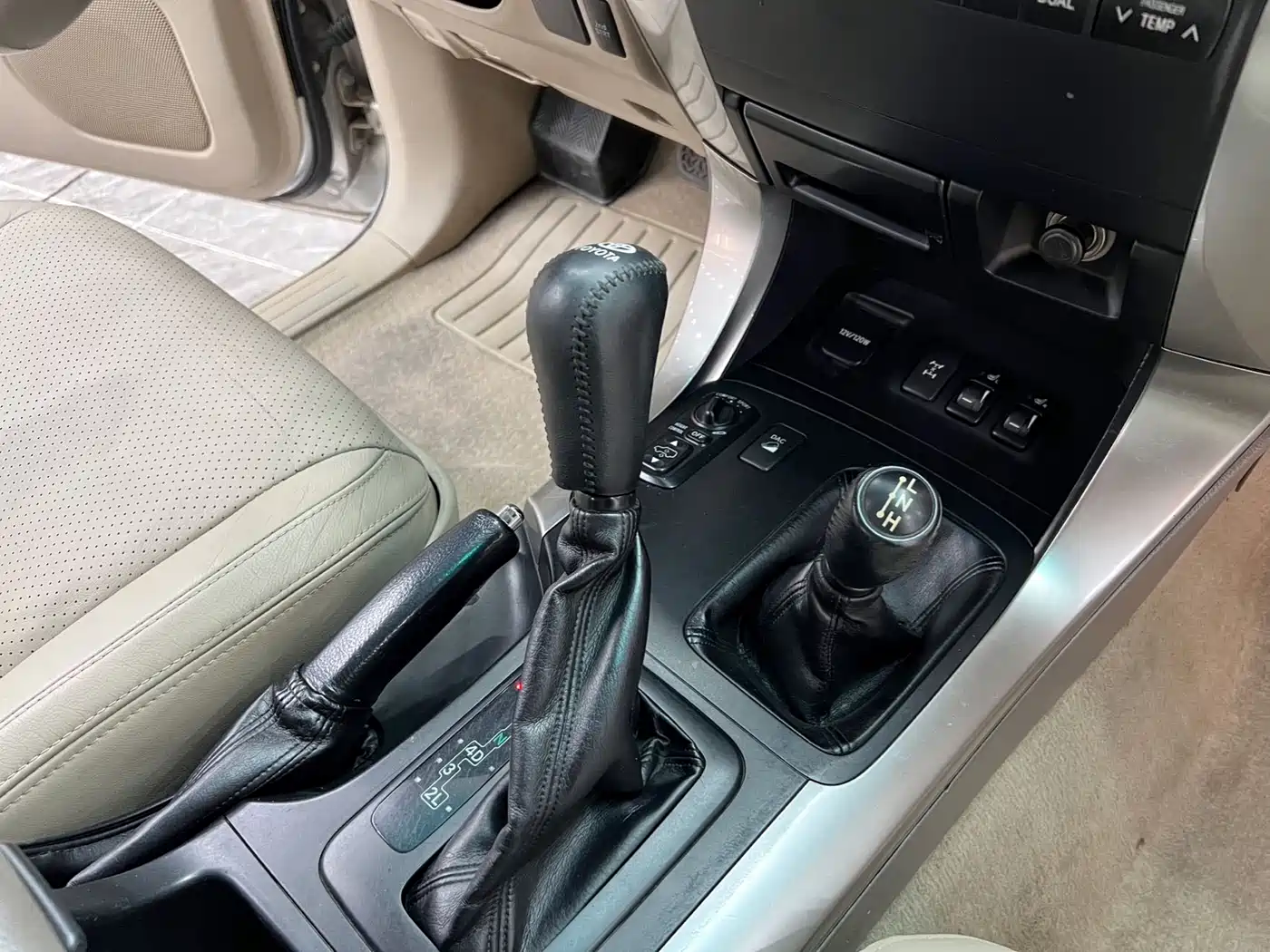 Toyota Prado 2007 2006 4.0L Auto VX