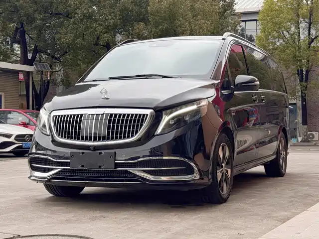 MERCEDES-BENZ V CLASS