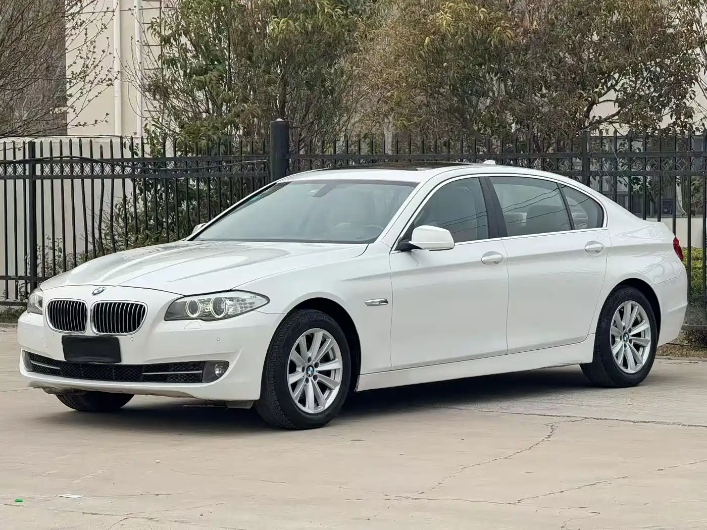 BMW 5 Series 2013 525Li Leadership