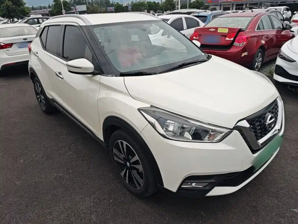 Nissan Kicks 2018 2017 1.5L CVT Smart Edition