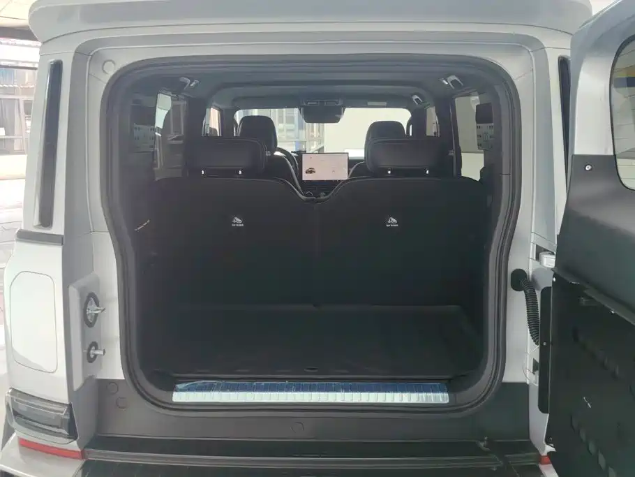 iCAR V23 2025 2025 501 AWD Premium Edition