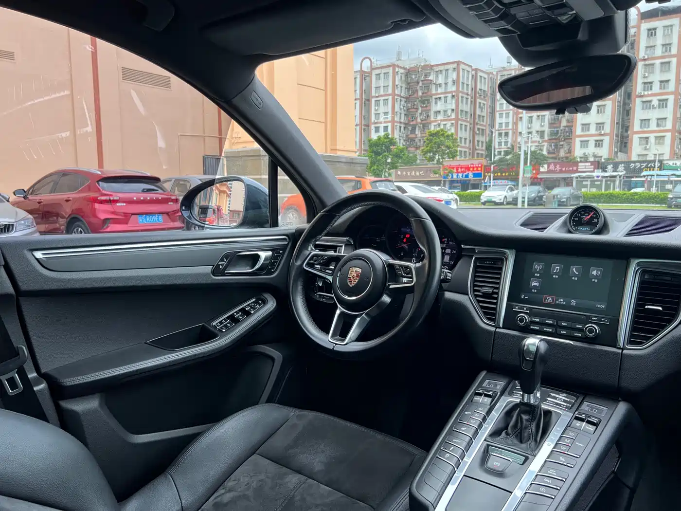 Porsche Macan 2017 Macan 2.0T фото 22