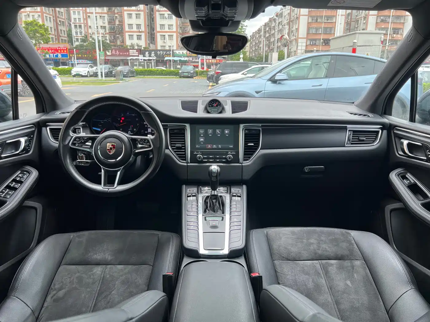Porsche Macan 2017 Macan 2.0T фото 20
