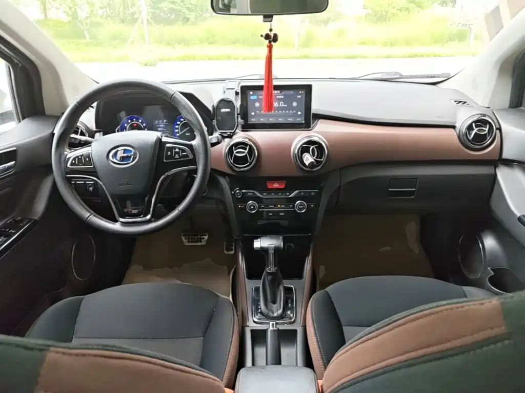 BAIC Changhe Q25 2017 2016 1.5L Automatic Le Hui Edition