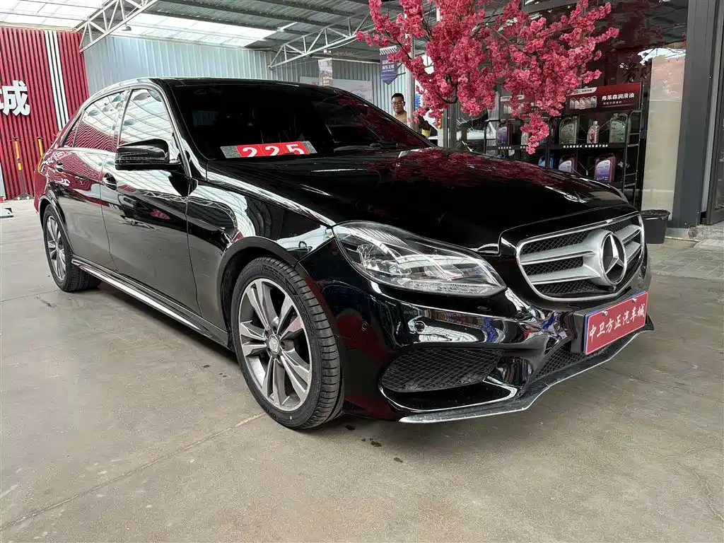 Mercedes-Benz E-Class 2015 Facelift E 260 L Sport фото 3