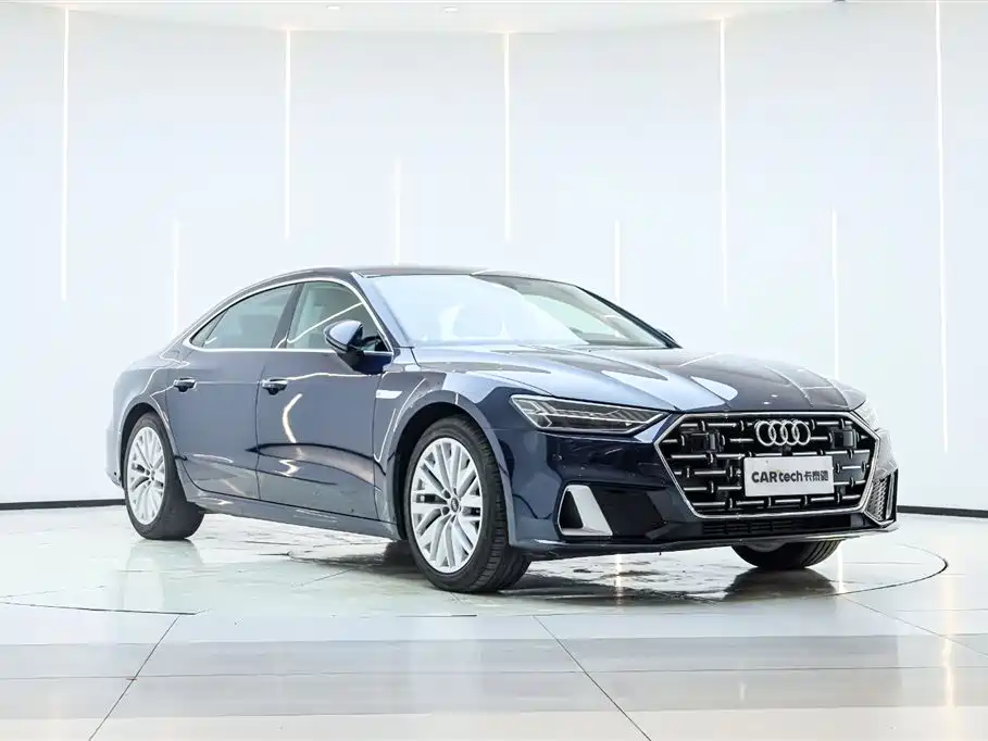 Audi A7L 2024 45TFSI S-line Dream Edition Crystal Package фото 2