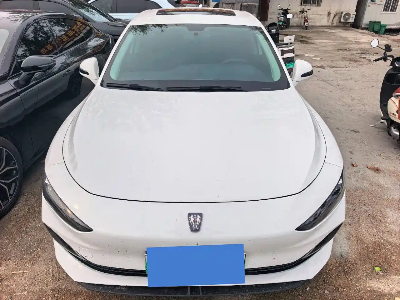Фото 2 - Roewe D7