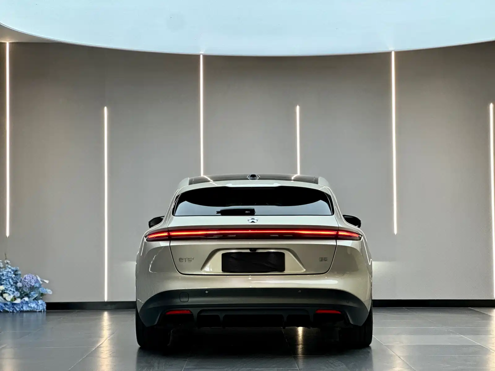 Фото 9 - NIO ET5T