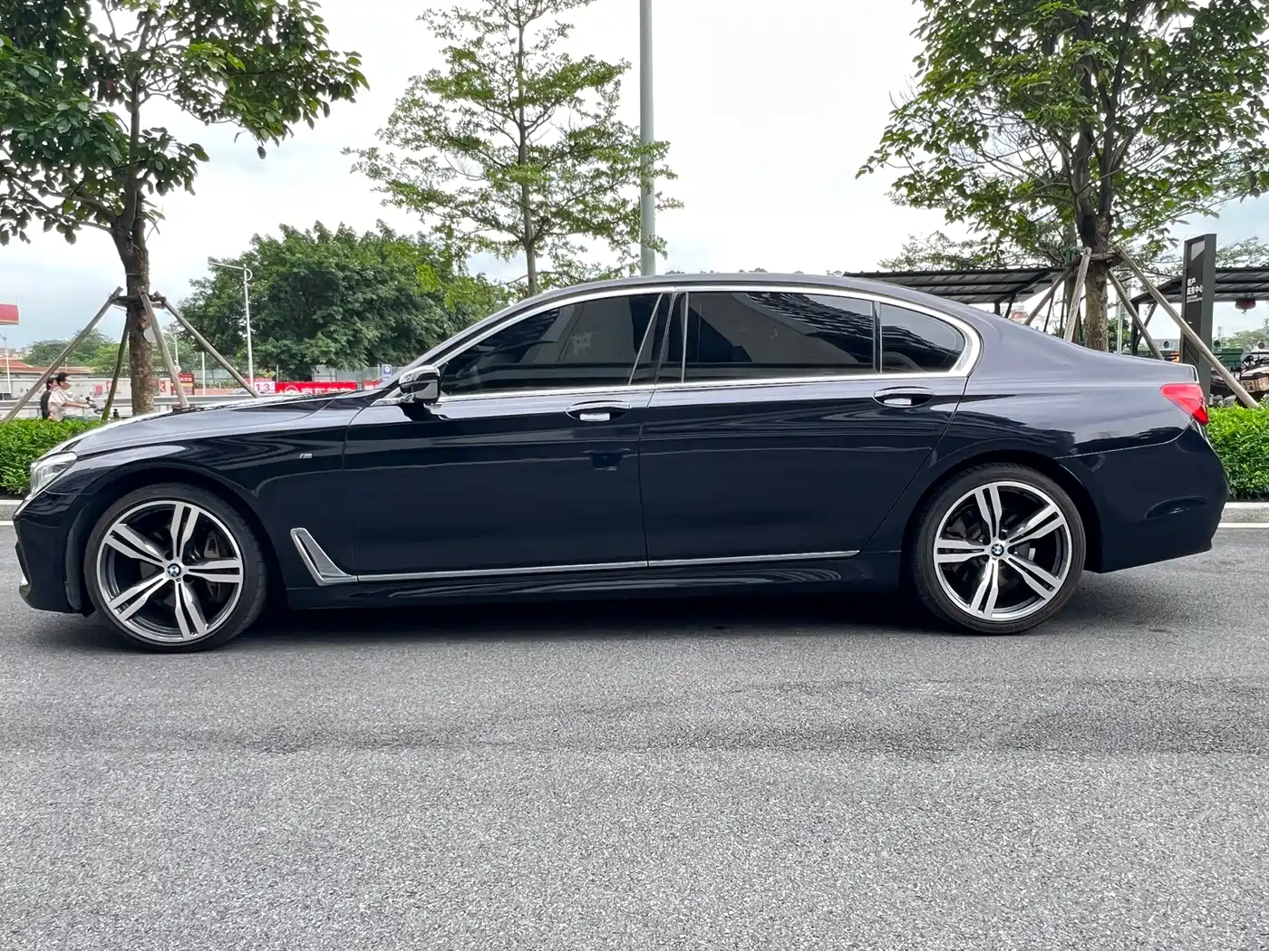 BMW 7 Series 2018 740Li Leading Type M Sport Package фото 11