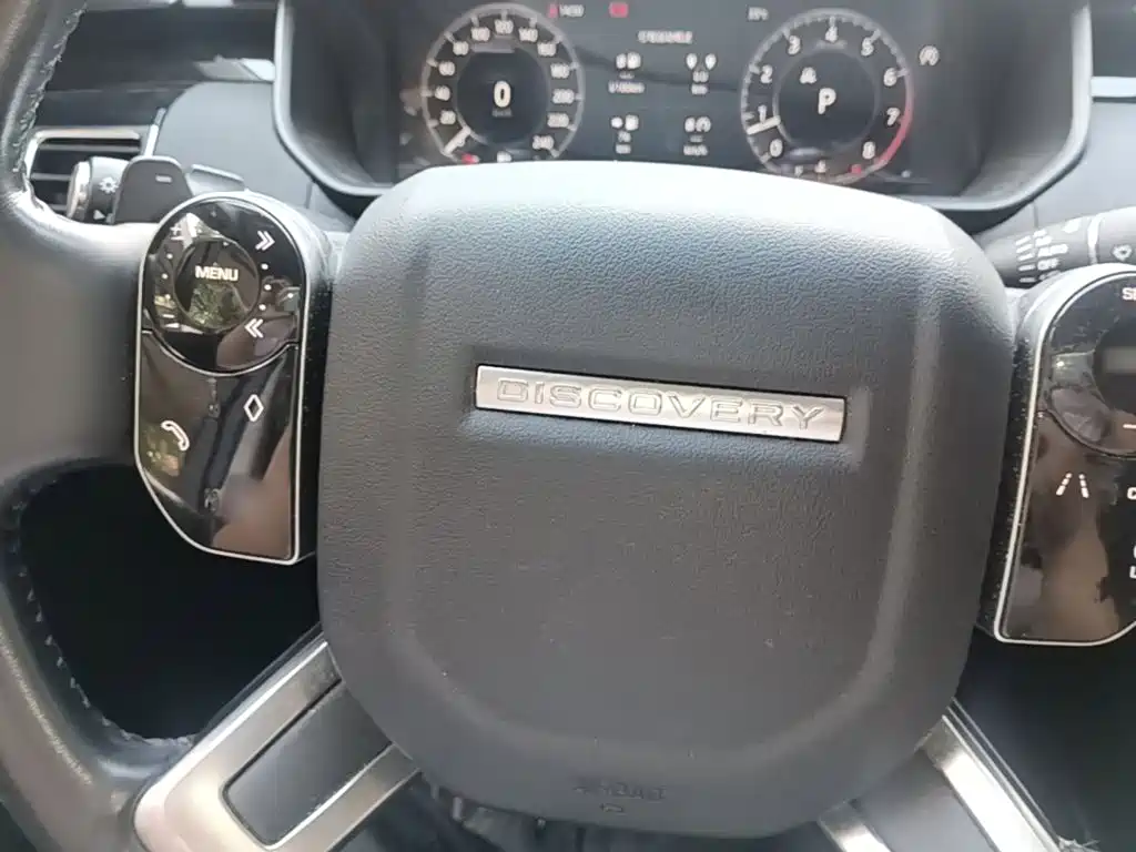 Photo 7 - Land Rover Discovery
