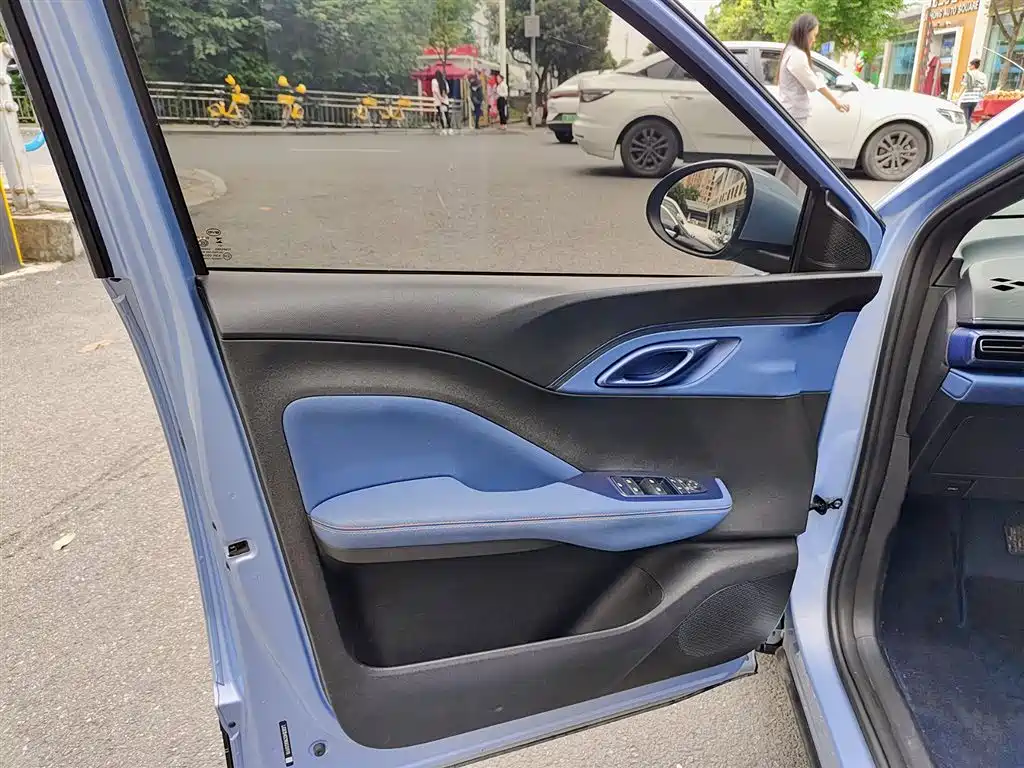 BYD Seagull 2024 Glory Edition 305km Freedom Edition фото 6
