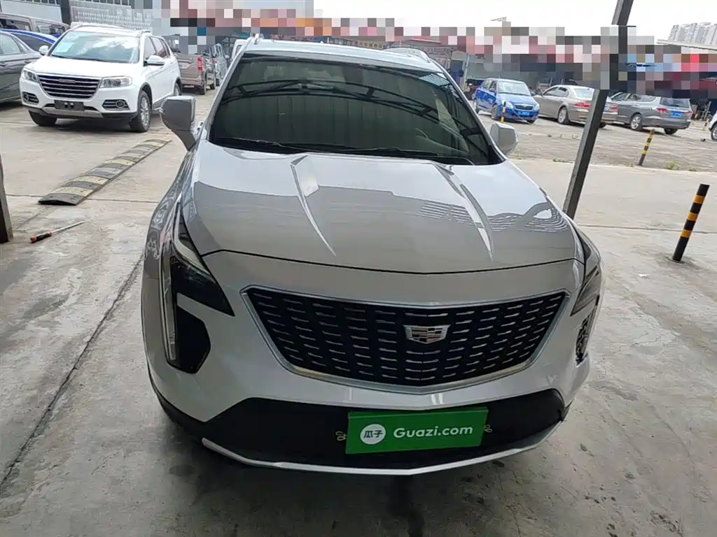Cadillac XT4 2018 Model 28T 2WD Luxury фото 3