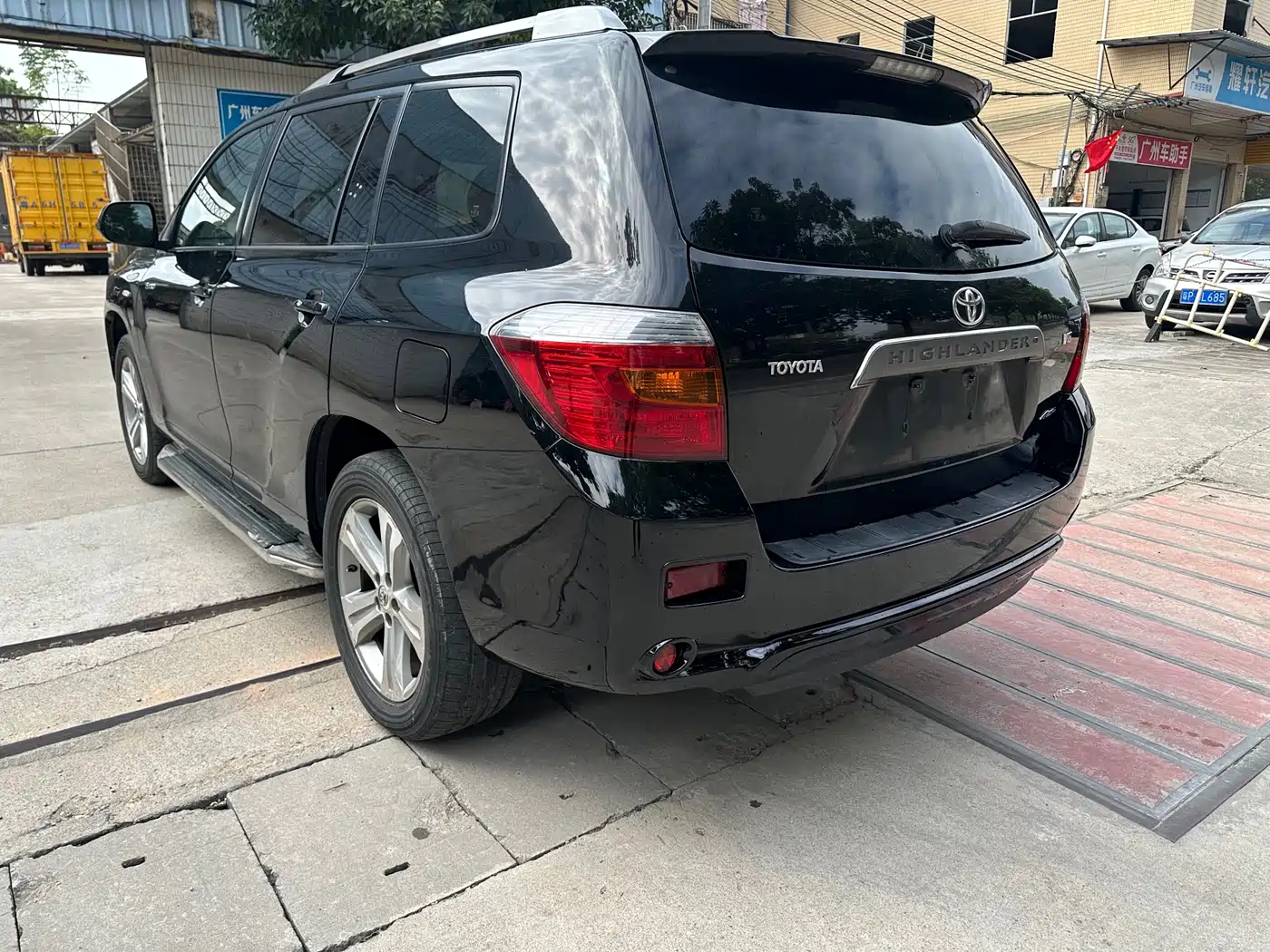 Toyota Highlander (Import) 2007 SPORT LUXURY (Sport Luxury) фото 4