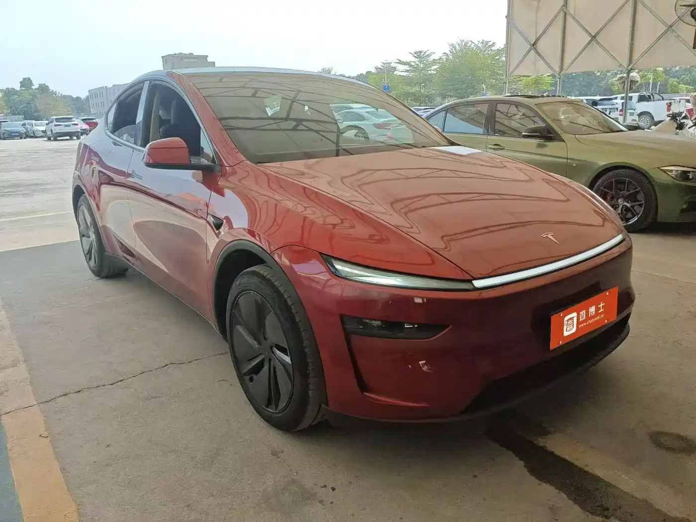 Tesla Model Y 2025 Rear-Wheel Drive фото 2