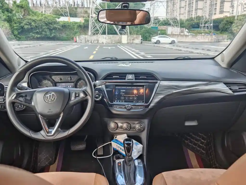 Photo 8 - Buick Excelle