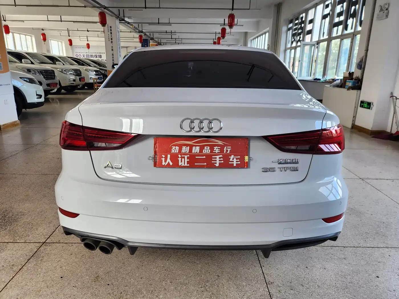 Audi A3 2017 Limousine 35 TFSI Fashion фото 5