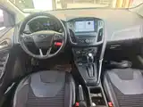 Фото 10 - Ford Focus
