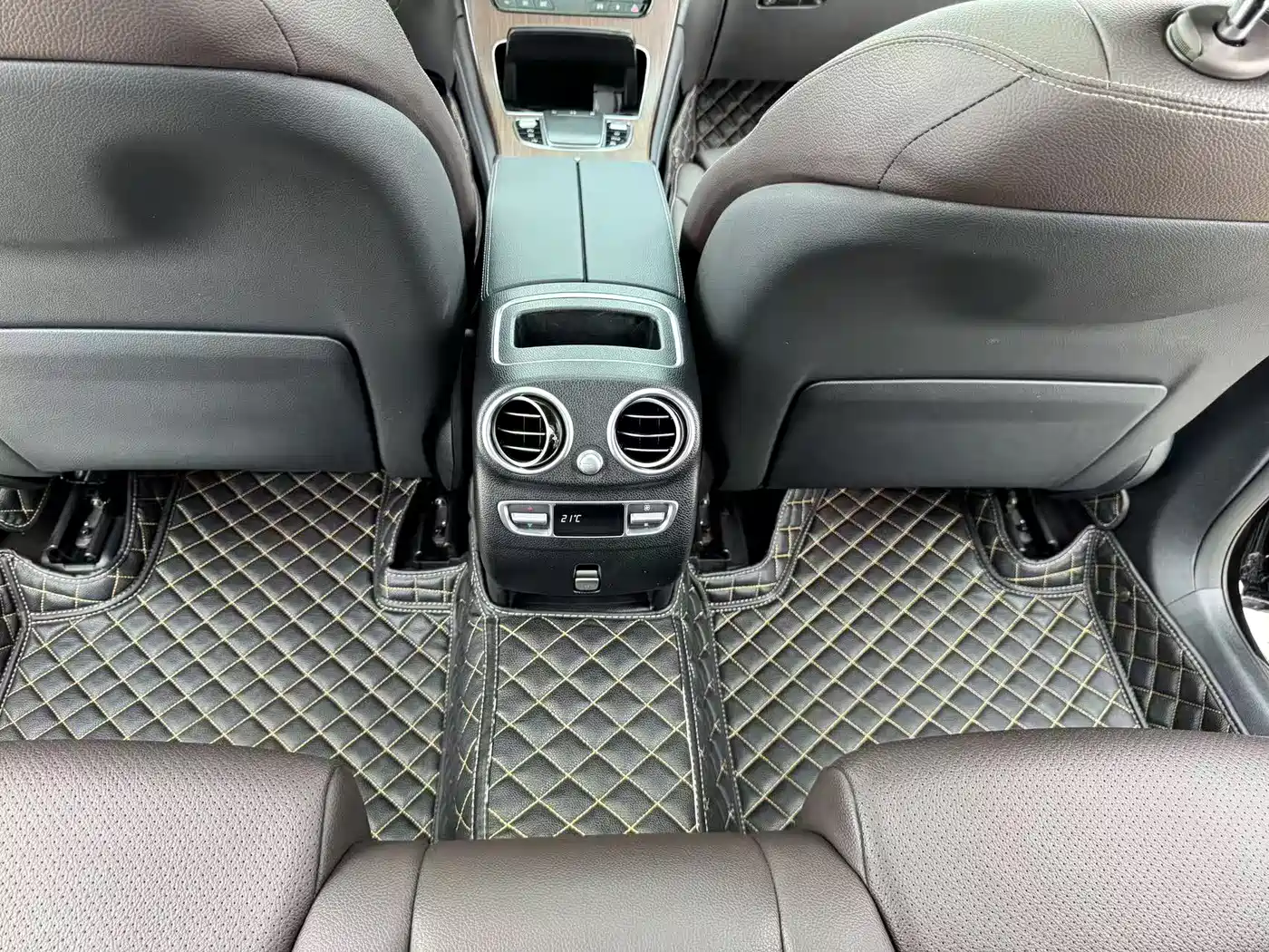 Mercedes-Benz GLC 2021 GLC 300 L 4MATIC Sporty фото 26