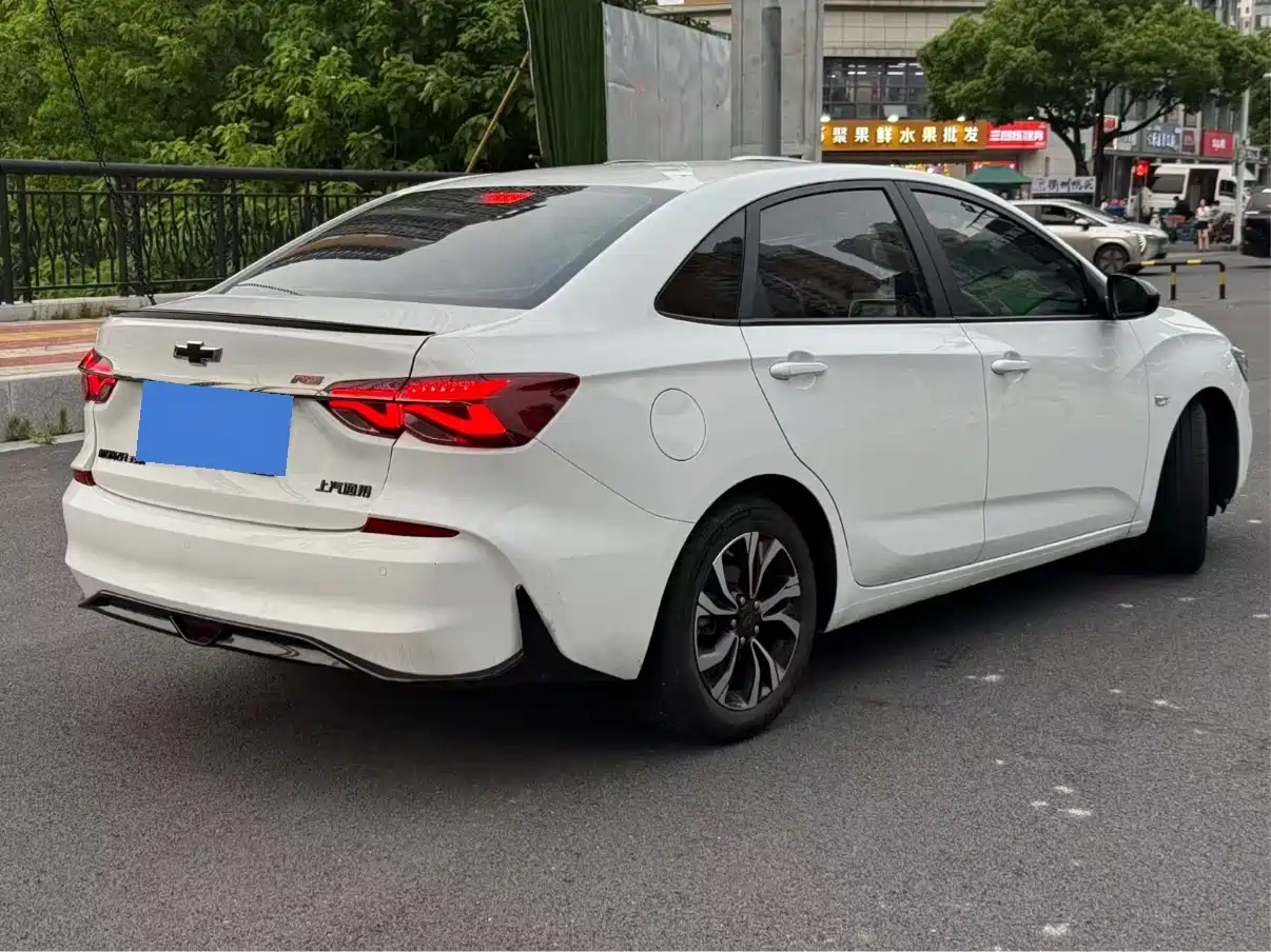 Chevrolet Monza 2020 Mild Hybrid RS 330T Automatic Smooth Edition фото 3