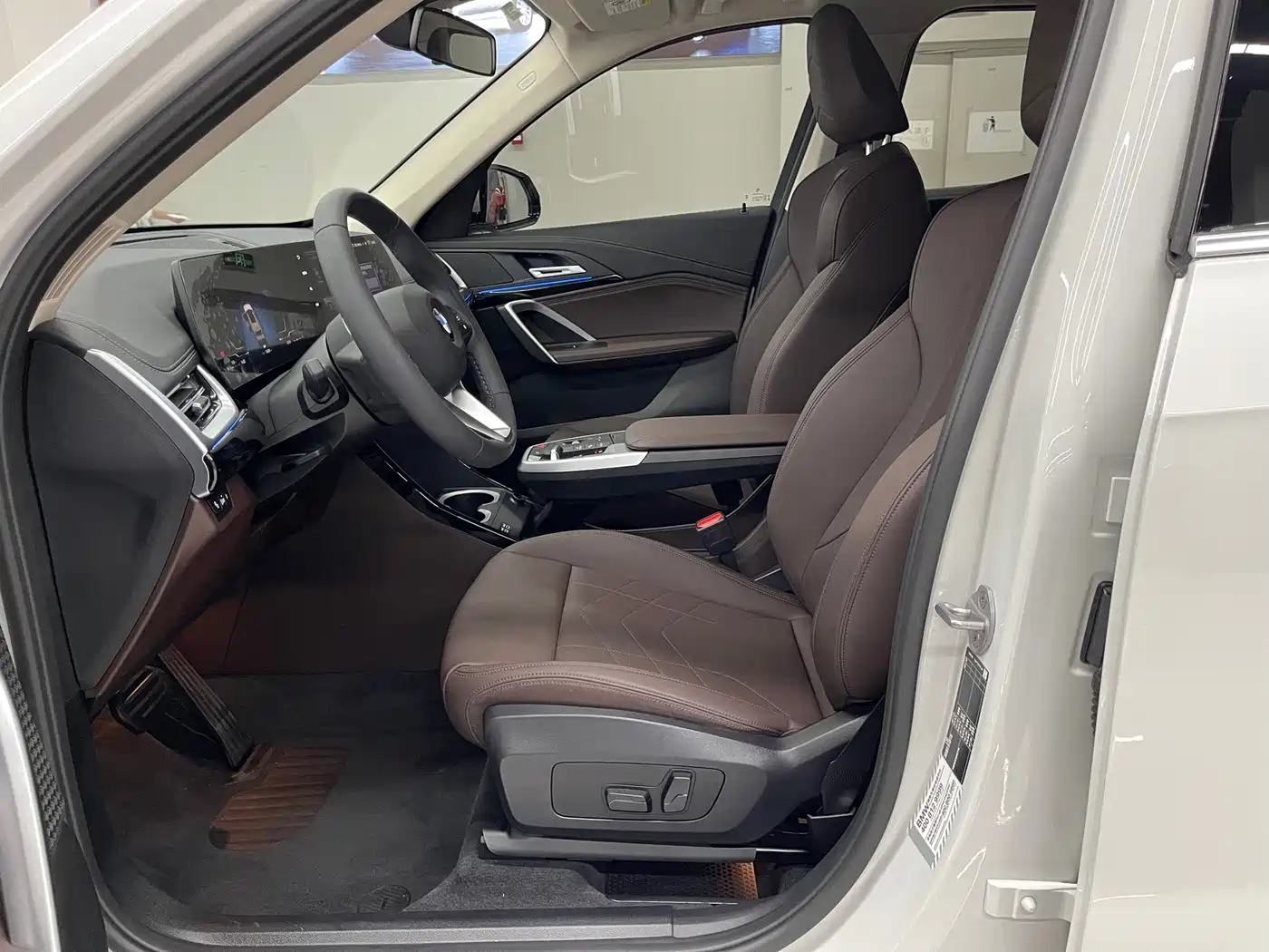 BMW X1 2023 sDrive20Li X Design Package фото 7