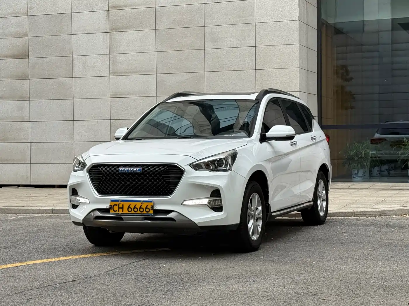 Haval M6 2017 2017 1.5T Automatic 2WD Elite