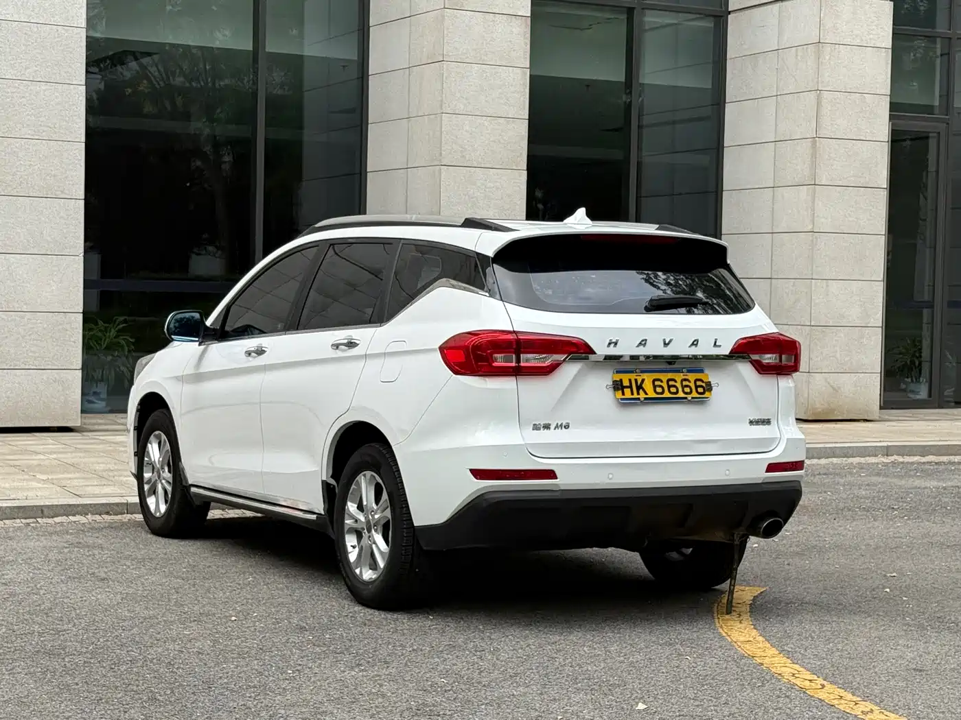 Haval M6 2017 2017 1.5T Automatic 2WD Elite