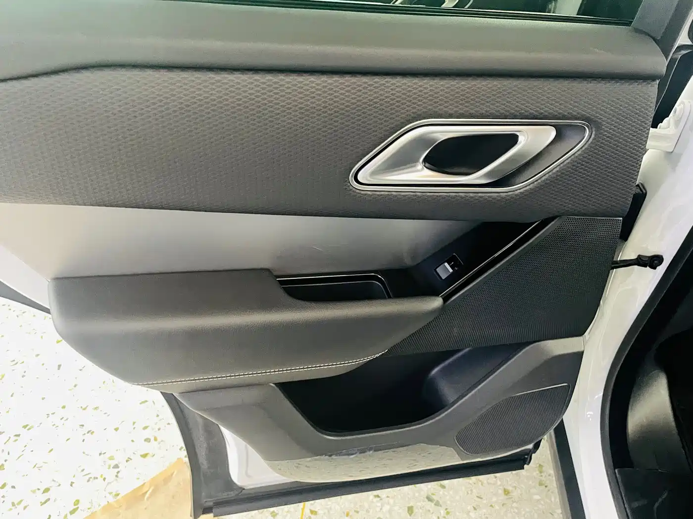 Land Rover Range Rover Velar 2020 P250 R-DYNAMIC S фото 9