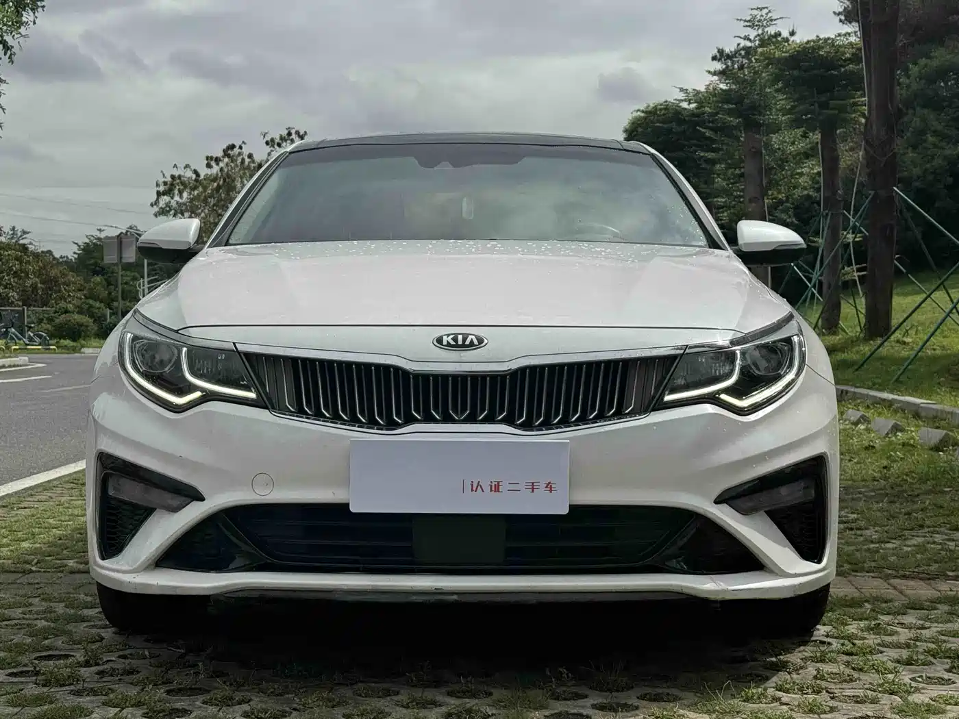 Kia K5 2019 Pro 2.0L Automatic Luxury Edition China VI фото 3
