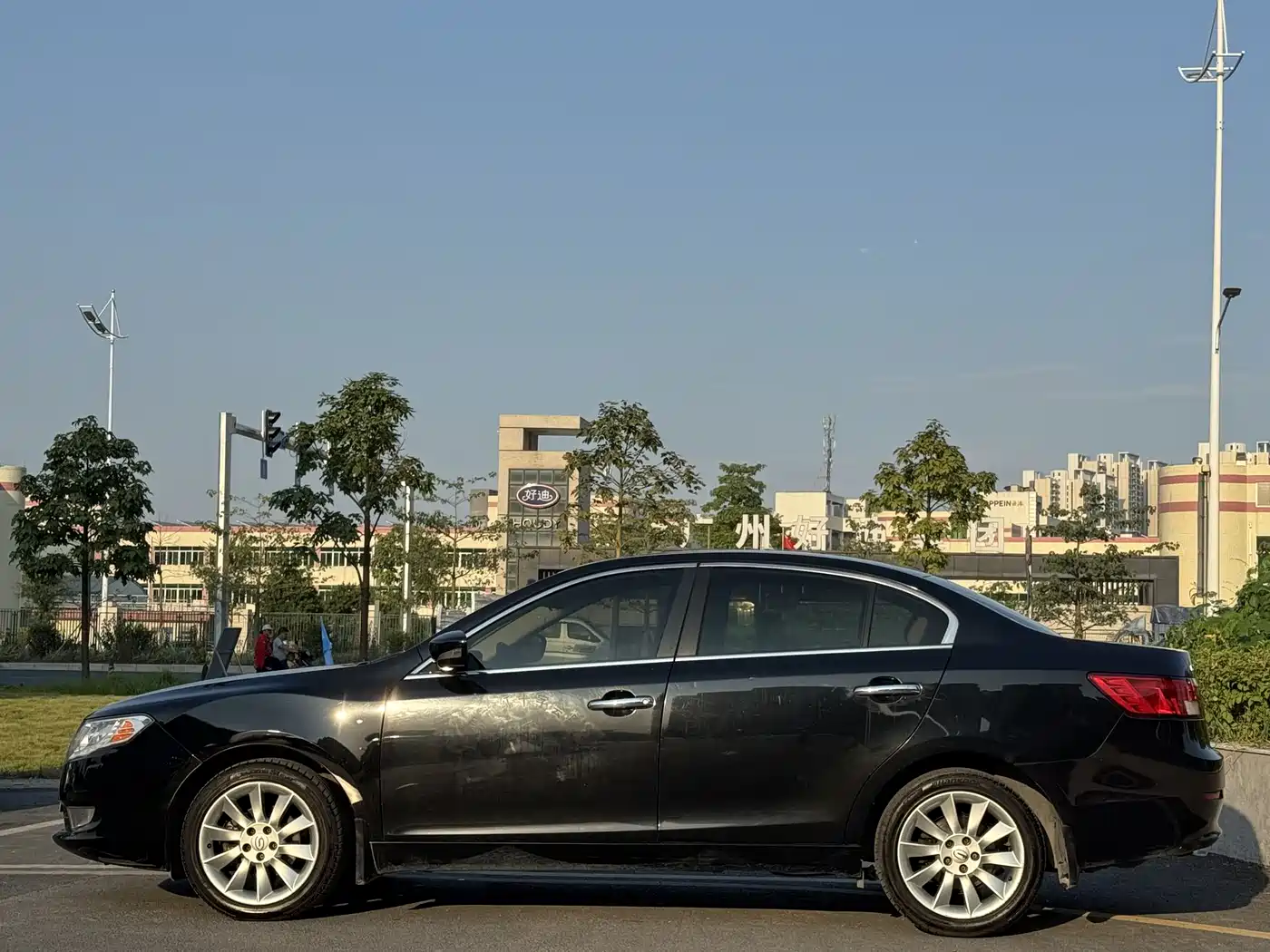 GAC Trumpchi Trumpchi GA5 2012 1.8L Automatic Premium фото 2