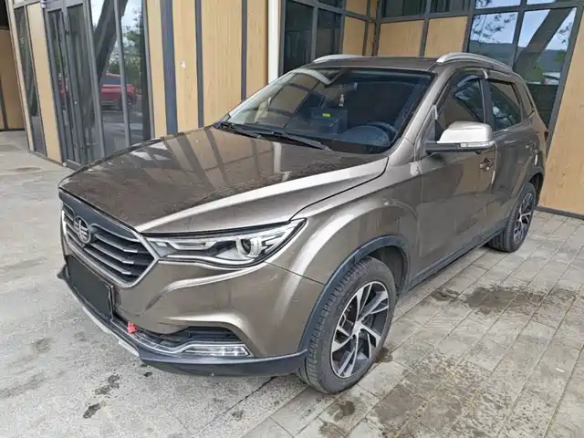  Besturn Besturn X40 2019 1.6L Automatic Luxury China VI