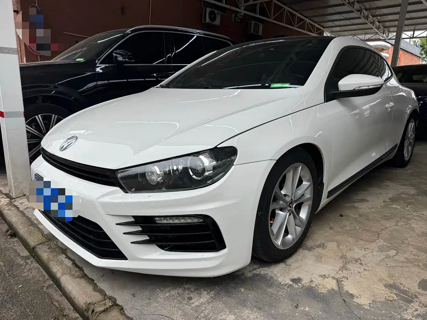 Фото 1 - Volkswagen Scirocco