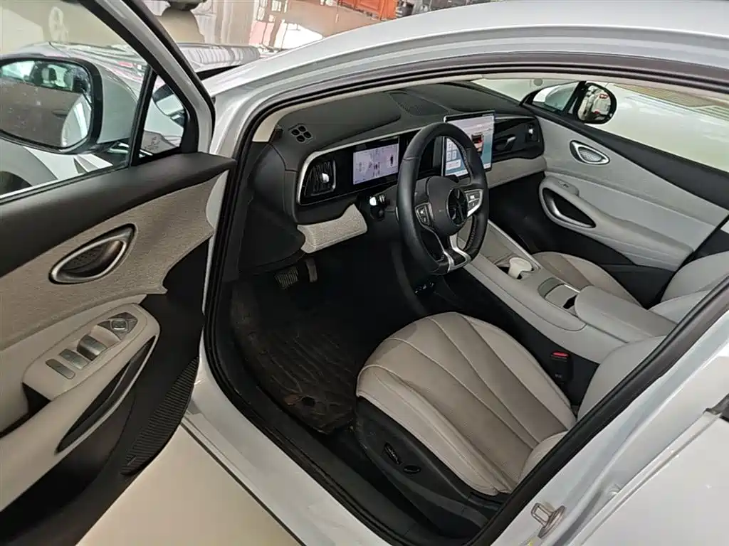 BYD Hai Shi 05 EV 2025 520KM Smart Navigation Edition фото 16