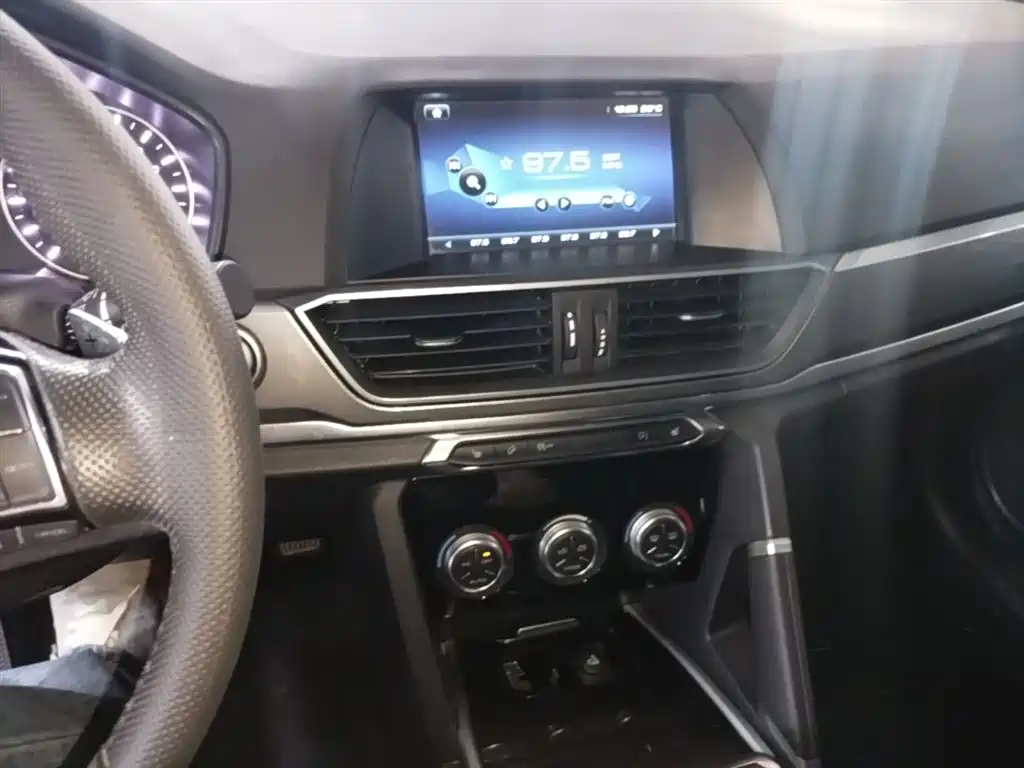 Haval H6 2018 Sport Edition 1.5T Automatic 2WD Elite China V фото 13