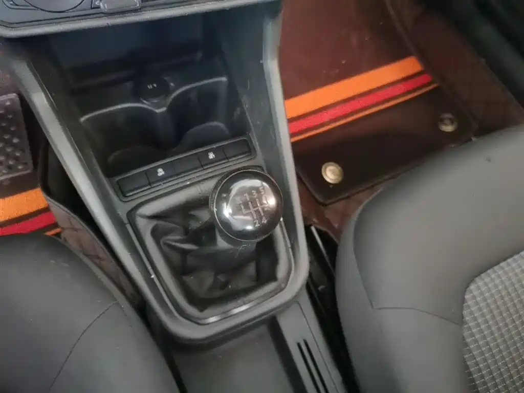 Volkswagen Santana 2019 1.5L Manual Trend China VI фото 14