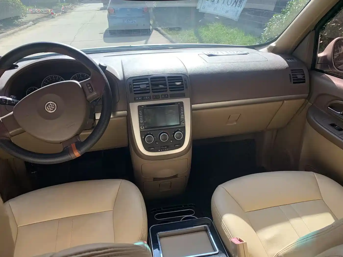 Buick GL8 2014 2.4L Classic Edition фото 2