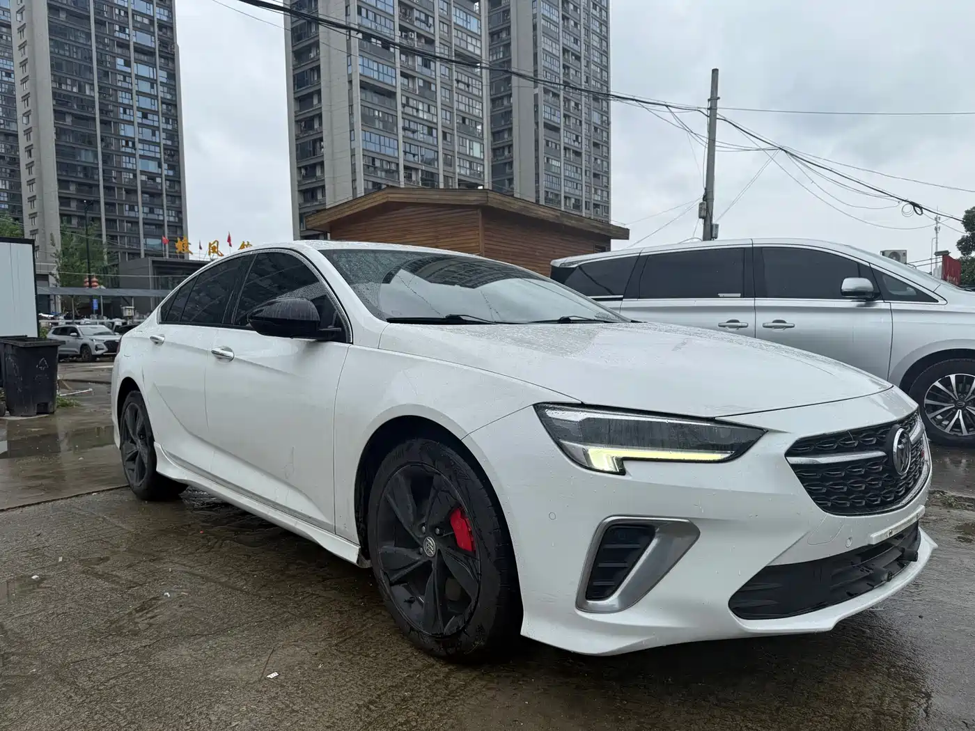 Buick Regal 2021 GS 28T Premium Model фото 3