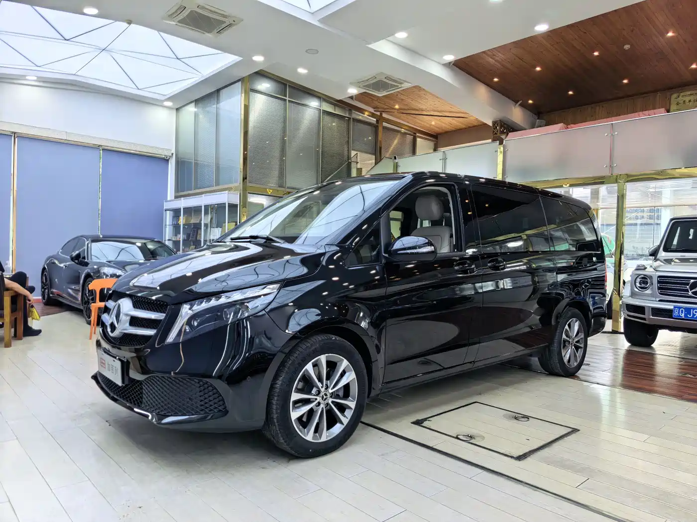  Mercedes-Benz Mercedes-Benz V-Class 2022 V 260 Pilot Edition