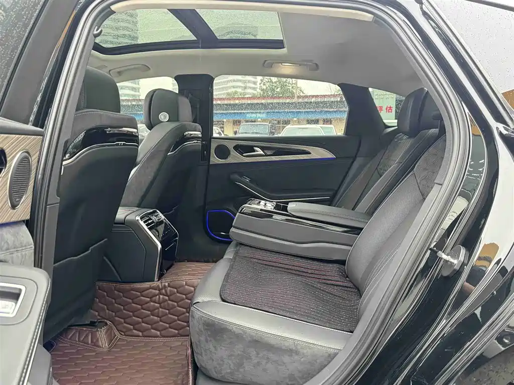 Hongqi H9 2020 3.0T Smart Connection Qi Chang Edition фото 15