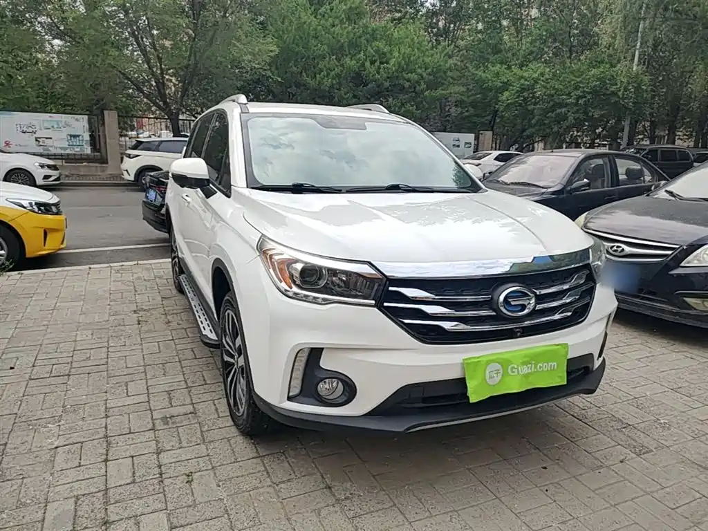 GAC Trumpchi Trumpchi GS4 2017 235T Automatic 2WD Luxury Smart Connected Edition фото 4